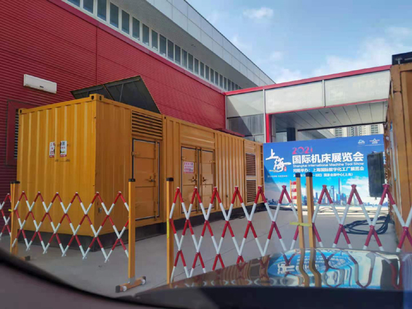 宜良出租发电机-柴油发电机和汽油发电机哪个更好一些?