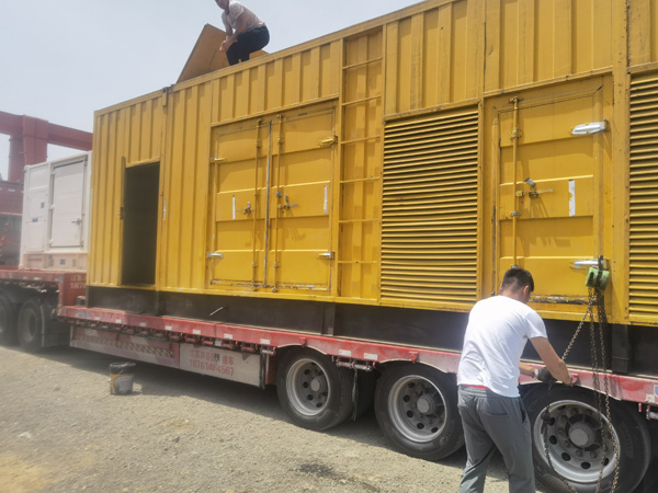 宜良发电机出租100KW发电机需要什么规格的电缆线？