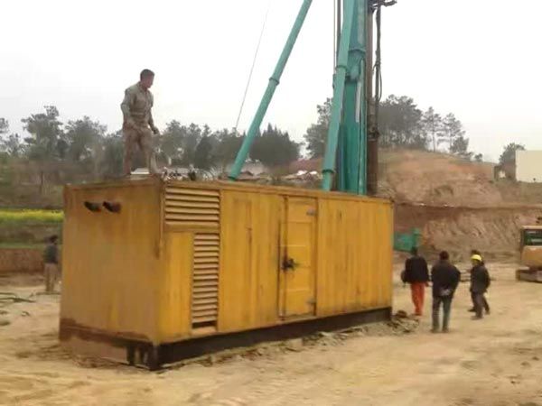 宜良如何判断水冷式机油散热器密封件是否需要更换?